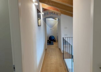 Hall / corridoio - Villa I° Maggio
 
17/b, Ponte nelle Alpi - foto 35