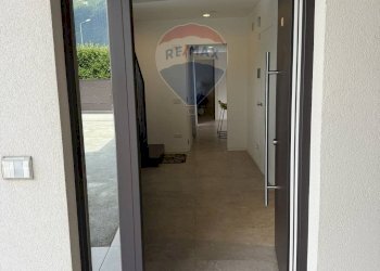 Dettagli - Villa I° Maggio
 
17/b, Ponte nelle Alpi - foto 41