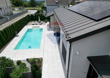 Piscina - Villa I° Maggio
 
17/b, Ponte nelle Alpi - foto 55