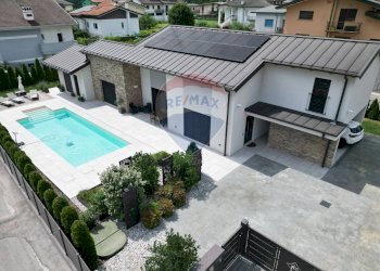Piscina - Villa I° Maggio
 
17/b, Ponte nelle Alpi - foto 56