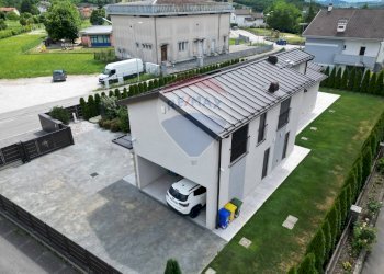 Casa all\'aperto - Villa I° Maggio
 
17/b, Ponte nelle Alpi - foto 57