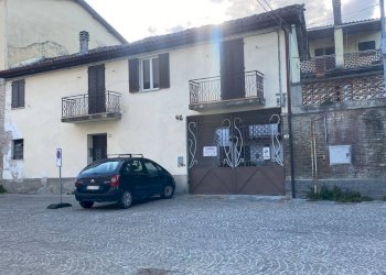 Foto 1 - Casa indipendente via Villanuova
 
7, Canelli - foto 1