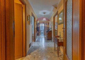 Hall / corridoio - Appartamento Corso Giovanni Maria Angioy
 
30, Sassari - foto 24