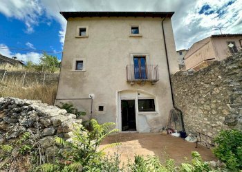 Foto 2 - Casa semi indipendente Via Fonte Amore
 
snc, Caporciano - foto 2