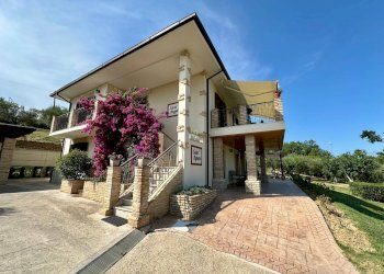 Foto 20 - Villa Strada Sant'Agnese
 
74, Città Sant'Angelo - foto 20