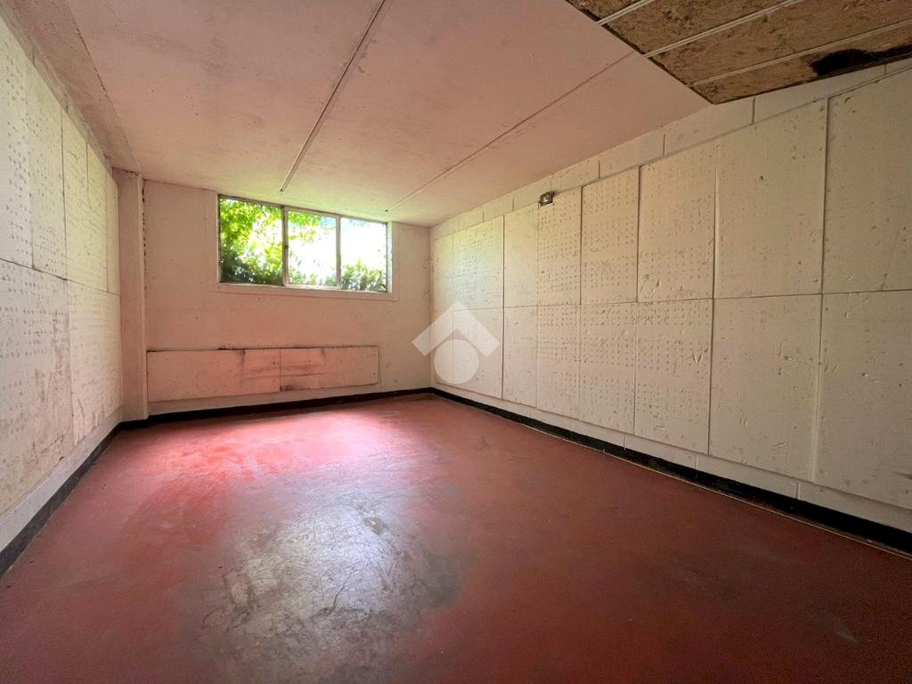 Box Via Villa Gavotti, Genova (zona Multedo) - foto 1