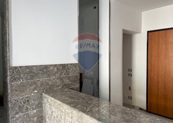 Camera / camera da letto - Locale Commerciale via Giacomo Leopardi
71, Vittoria - foto 3