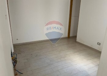 Stanza vuota - Locale Commerciale via Giacomo Leopardi
71, Vittoria - foto 7