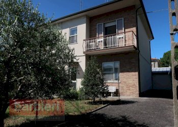 Foto 3 - Casa semi indipendente via 25 aprile 1945
 
8, Ravenna - foto 3