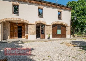 Foto 1 - Villa Via Faentina
 
138, Ravenna - foto 1
