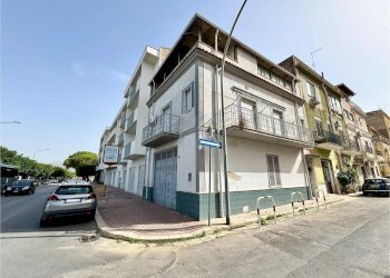 Foto 2 - Casa indipendente Giacomo Puccini
 
1, 1, Partinico - foto 2