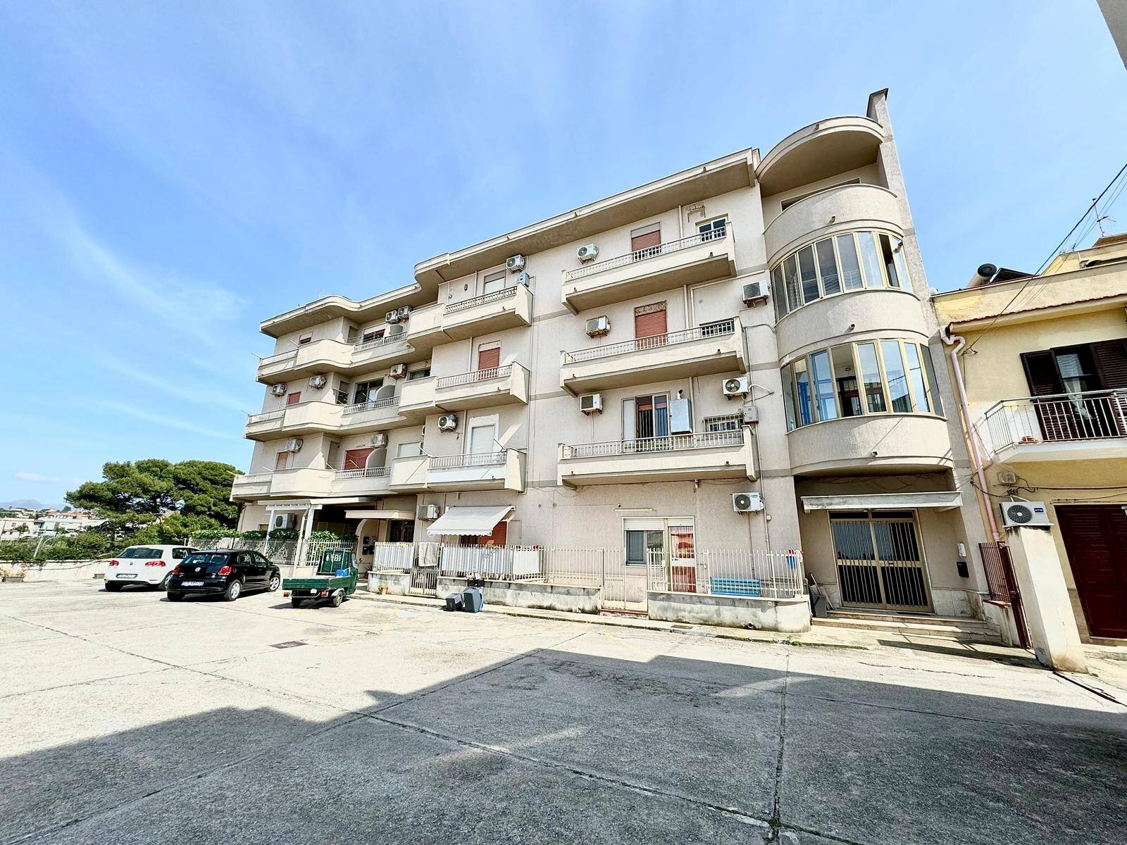 Foto 3 - Four-room apartment Portella della Ginestra
 
20, 20, Balestrate - photo 3