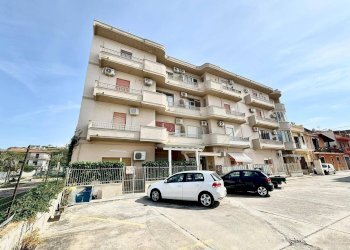 Foto 2 - Quadrilocale Portella della Ginestra
 
20, 20, Balestrate - foto 2