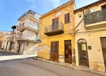 Foto 1 - Casa indipendente Antonino Giannola Magistrato
 
1, 1, Partinico - foto 1