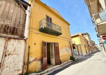 Foto 3 - Casa indipendente Antonino Giannola Magistrato
 
1, 1, Partinico - foto 3