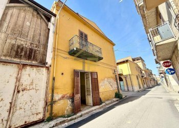 Foto 20 - Casa indipendente Antonino Giannola Magistrato
 
1, 1, Partinico - foto 19