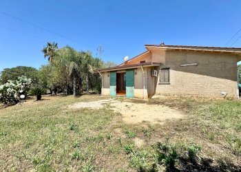 Foto 1 - Villa Bosco Falconeria
 
sic, Partinico - foto 1