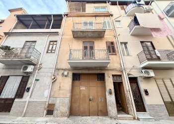 Foto 1 - Bilocale Via Ludovico Beethoven
 
35-37, 35, Partinico - foto 1