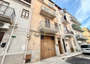 Foto 13 - Bilocale Via Ludovico Beethoven
 
35-37, Partinico - foto 13