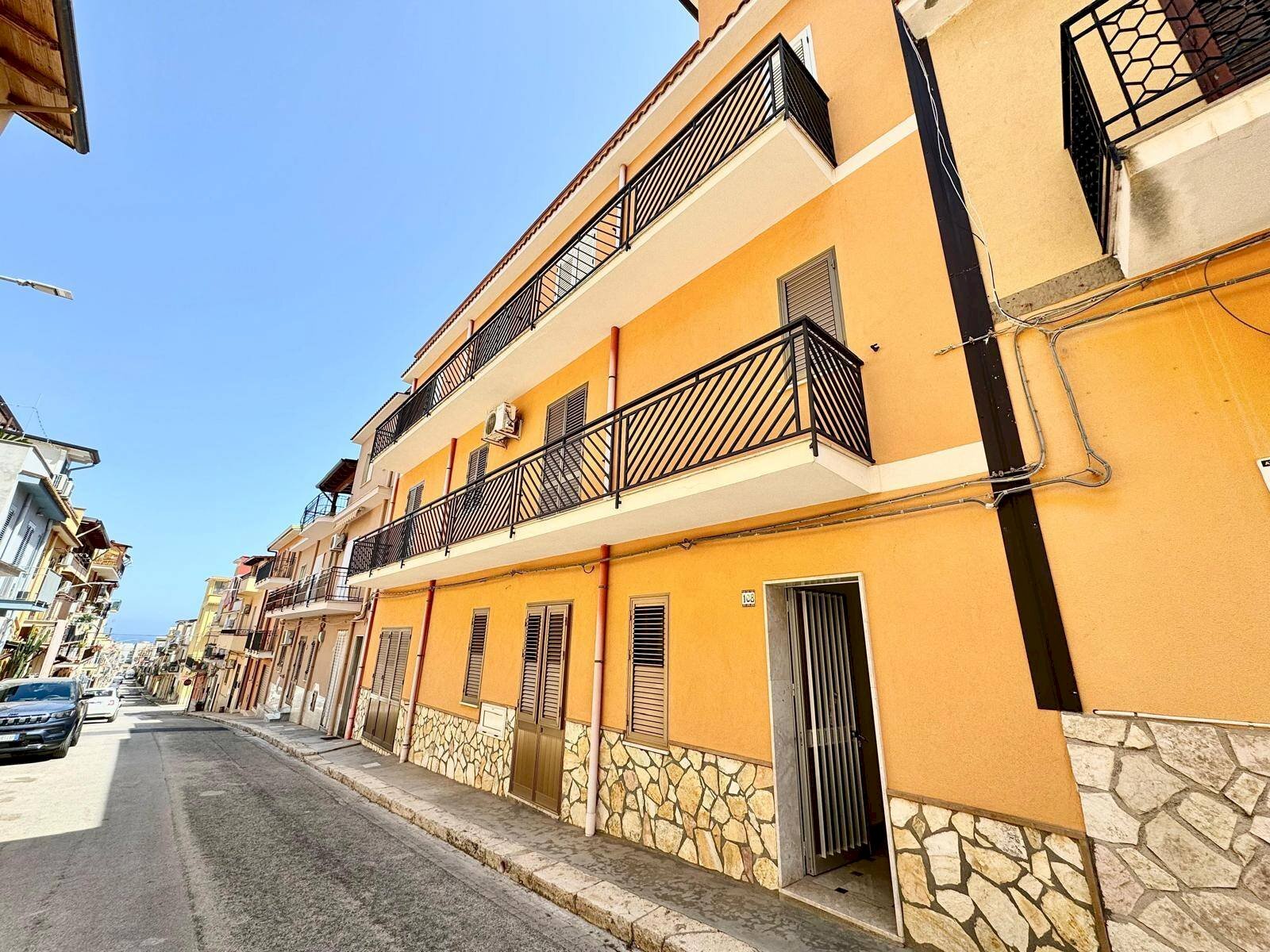 Foto 3 - Casa indipendente Via Galileo Galilei
 
106-108, Balestrate - foto 3