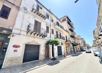 Foto 2 - Casa indipendente Corso Dei Mille
 
275, 275, Partinico - foto 2