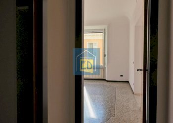 Foto 13 - Appartamento Piazza Sisto IV
 
1, Savona - foto 13