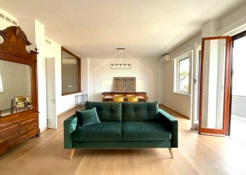 Foto 2 - Apartment Piazza Armando Diaz, Savona - photo 2