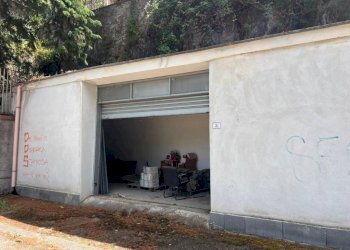 Box auto - Magazzino viale dei Fiori, Cercola - foto 7