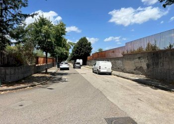 Zona - Magazzino viale dei Fiori, Cercola - foto 8