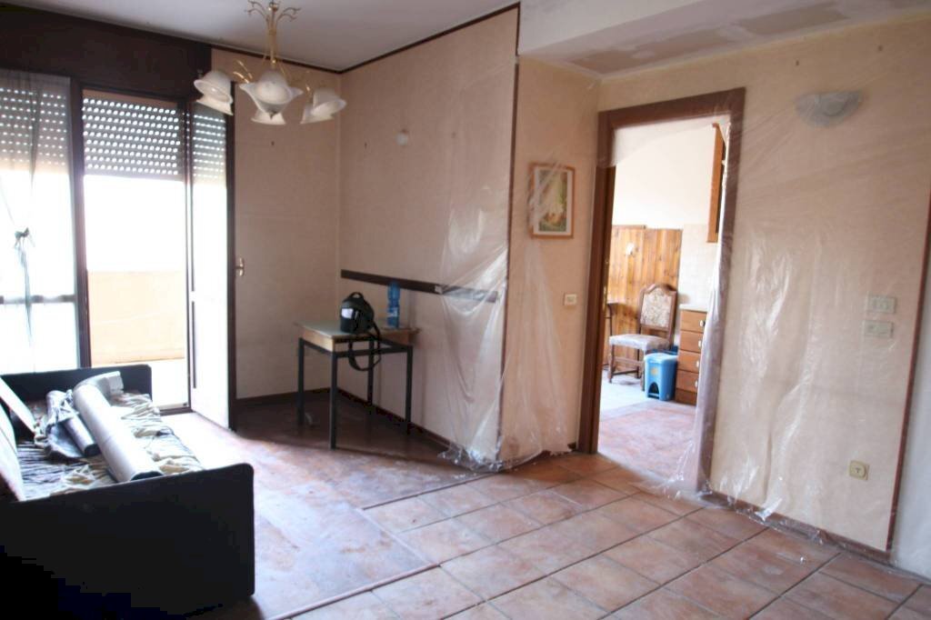 Disimpegno - Trilocale via delle Rose, Legnano - foto 2