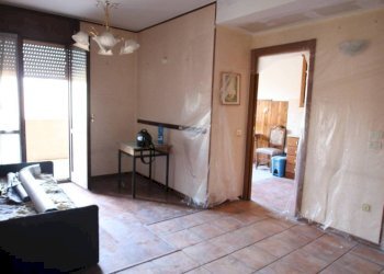 Disimpegno - Trilocale via delle Rose, Legnano - foto 2