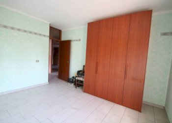 Camera da letto - Three-room apartment via delle Rose, Legnano - photo 8