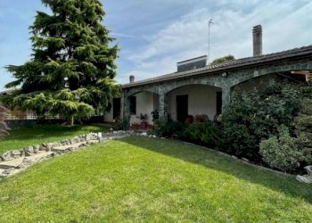 Giardino - Villa via San Francesco d'Assisi, 1, Alessandria - foto 6