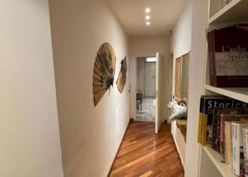 Corridoio - Villa via San Francesco d'Assisi, 1, Alessandria - foto 19