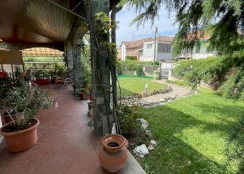 Giardino - Villa via San Francesco d'Assisi, 1, Alessandria - foto 27