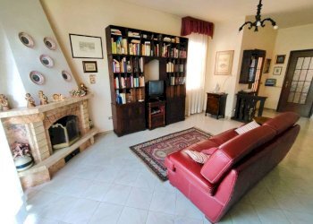 Salone - Villa Peveragno - foto 14