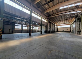 Interno non residenziale - Capannone via Adua, Arluno - foto 11