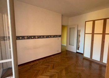 Camera da letto - Trilocale via Trieste, 54, Biella - foto 38