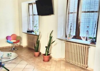 Salone - Rustic strada Canelli, Nizza Monferrato - photo 16