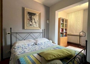 Camera da letto - Villa via Giuseppe Garibaldi, Vigliano Biellese - foto 35