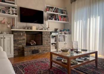 Salone - Villa via Giuseppe Garibaldi, Vigliano Biellese - foto 47