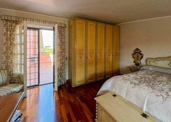 Camera da letto - Villa via Mazzamagna, Marino - foto 21