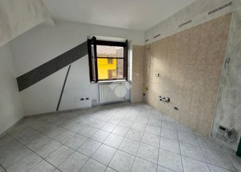 Bilocale P.za Vittorio Emanuele II, Leini - foto 2