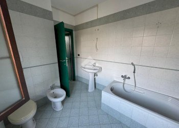 Bilocale P.za Vittorio Emanuele II, Leini - foto 9