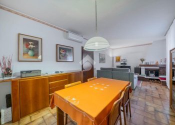 Villa Strada Statale Romana Nord, Carpi - foto 1