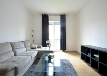 Three-room apartment Viale Europa, Gessate - photo 2