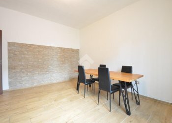 Three-room apartment Viale Europa, Gessate - photo 13
