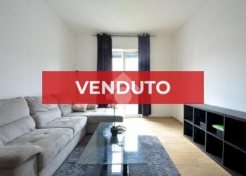 Three-room apartment Viale Europa, Gessate - photo 1