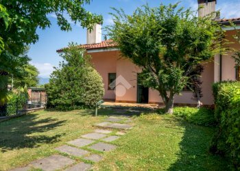 Portion of a house Via dei camini, Saluzzo - photo 2