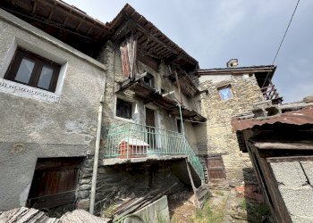 Rustico Frazione Tolaseche, 1, Nus - foto 3